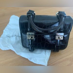 Kenneth Cole Croc Embossed Leather Handbag. Dark Brown  Vintage